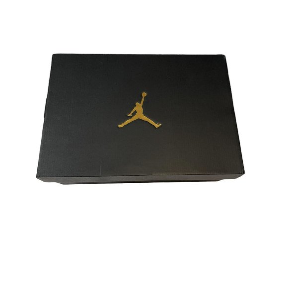 Air Jordan 1 Mid SE - Picture 9 of 9